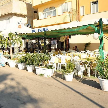 Le Bistro Trappeto Trappeto (Sicily) Exteriér fotografie